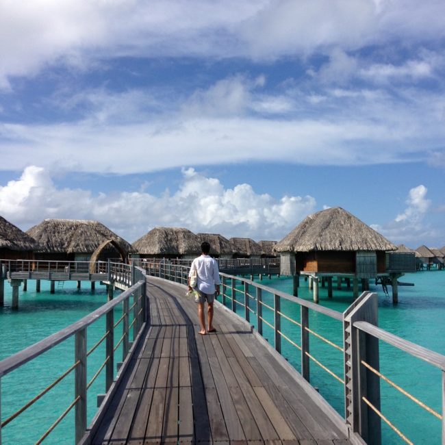 bora-bora-st-regis-hotel-honeymoon